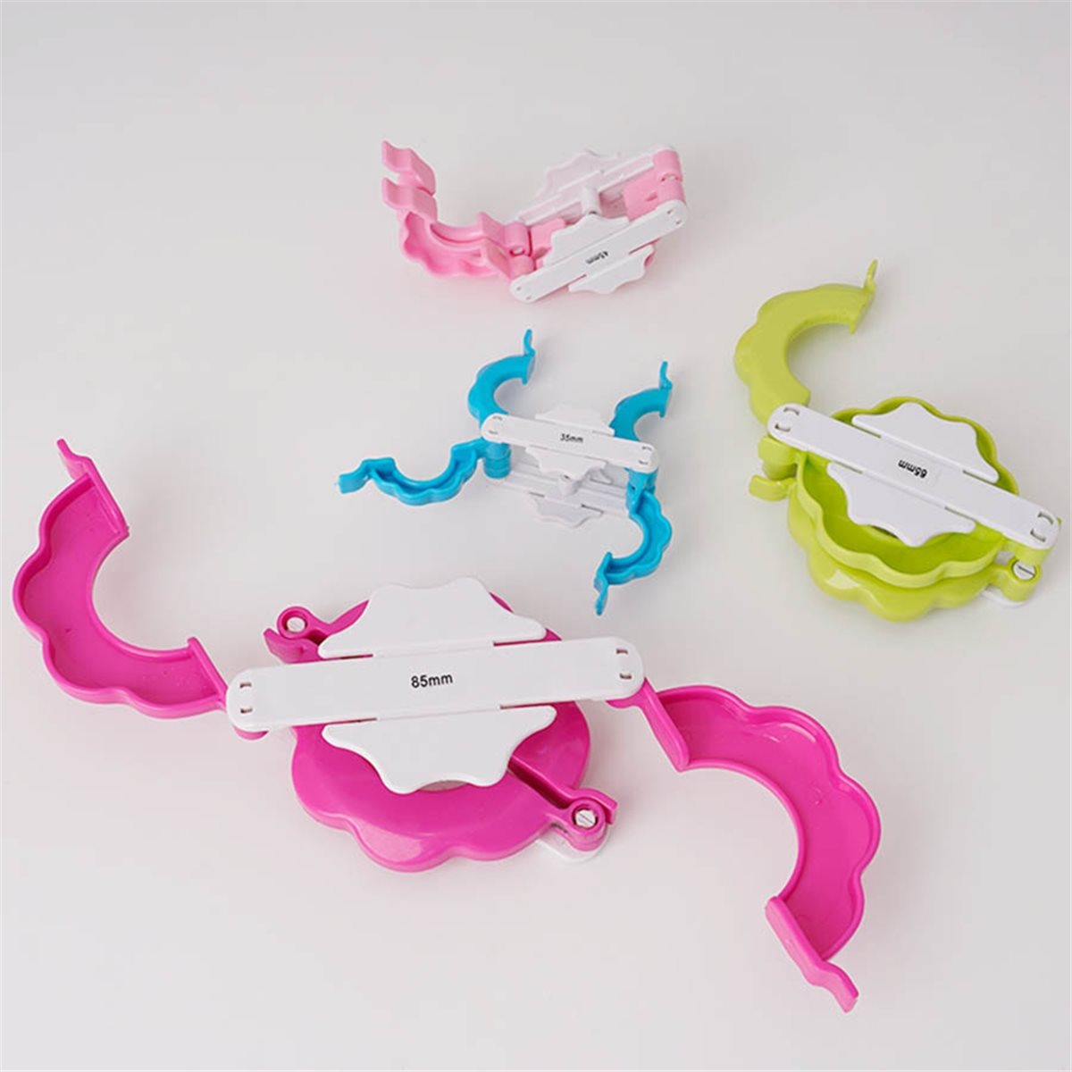 2026년 최고 판매 상품 4가지 사이즈 폼폼 메이커  - Pom Pom Maker Tool 리뷰 및 가격